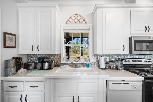 231 Hardy St, House other with 3 bedrooms, 2 bathrooms and 6 parking in Port St. Joe FL | Image 21