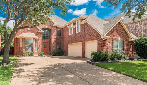 700 Cold Bay Ln, Euless, TX, 76039-6066 | Card Image