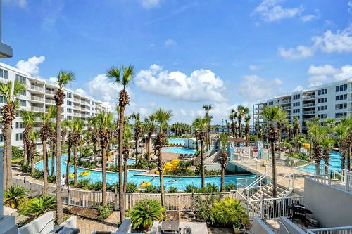 307-1322 Miracle Strip Pkwy Se, Fort Walton Beach, FL, 32548-6805 | Card Image