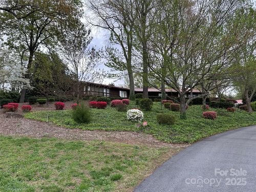 2927 Old Stage Rd, Gastonia, NC, 28052-9140 | Card Image