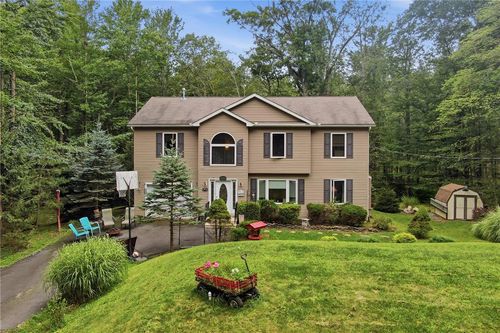 110 Aaron Dr, Pocono Lake, PA, 18347-7700 | Card Image