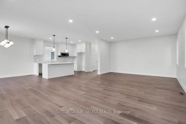 17 - 7966 Fallon Dr, House other with 4 bedrooms, 3 bathrooms and 2 parking in Granton ON | Image 7