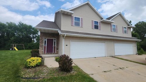 1-713 Edge Point Court, LEDGEVIEW, WI, 54115 | Card Image