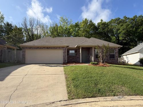 101 Stapleton Dr, Canton, MS, 39046-5037 | Card Image