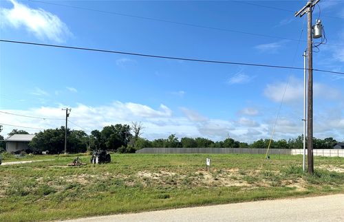 711 Johnson St, Comanche, TX, 76442 | Card Image