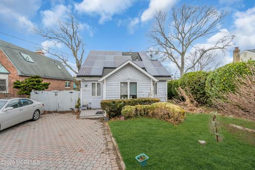536 Princeton Ave, Brick, NJ, 08724-4865 | Card Image