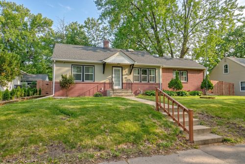 1742 Nevada Ave E, Saint Paul, MN, 55106-1538 | Card Image