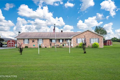 4516 Pea Ridge Rd, Maryville, TN, 37804-3914 | Card Image