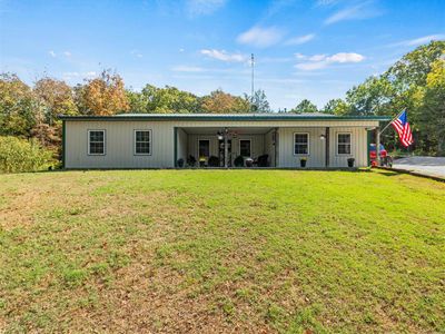 6077 Sandy Creek Road, Home with 3 bedrooms, 2 bathrooms and null parking in Lewisburg KY | Image 2