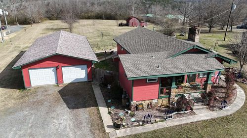 871 Highway 65 Bus, Clinton, AR, 72031-6301 | Card Image