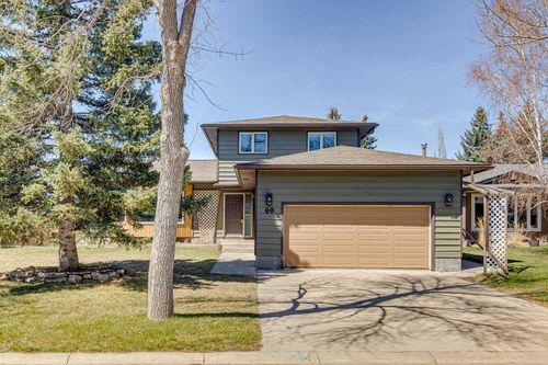 69 Suntree Lane, Okotoks, AB, T1S1C2 | Card Image
