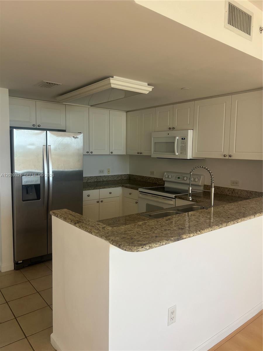 Residential Lease in Aventura