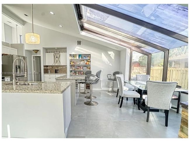 680 111 Th Way, House other with 4 bedrooms, 2 bathrooms and null parking in Coral Springs FL | Image 11