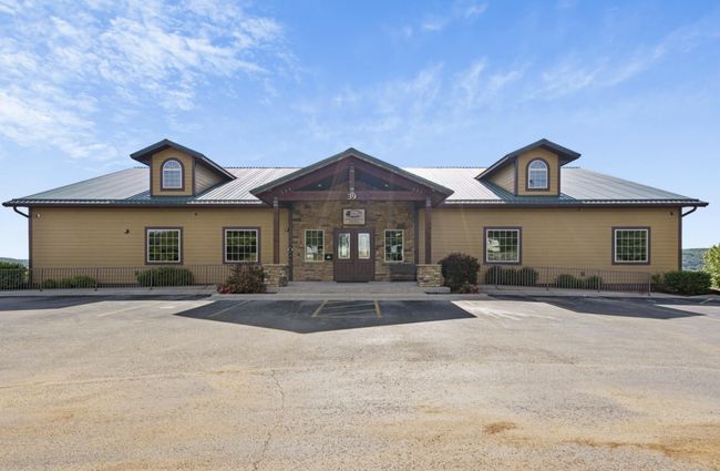 Clubhouse | Image 28
