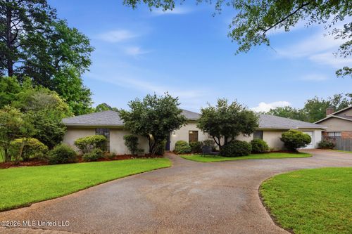 102 Michael Cv, Brandon, MS, 39047-9010 | Card Image