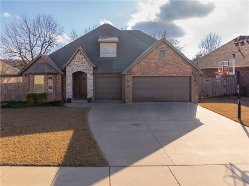 4233 E Black Canyon Street, Fayetteville, AR, 72701 | Card Image