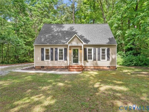 13601 Ramblewood Dr, Chester, VA, 23836-5536 | Card Image