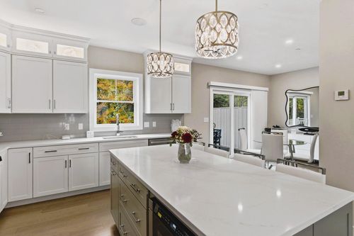 lot-20-40 Elise Ave, Londonderry, NH, 03053-3269 | Card Image