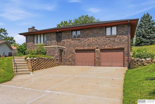 4618 Primrose Lane, Omaha, NE, 68157 | Card Image