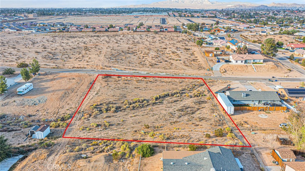 Land in Victorville
