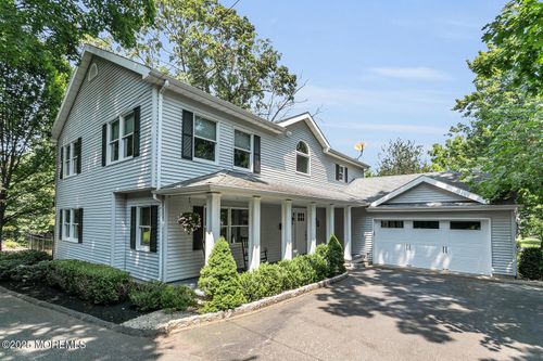 2 Crozier Ct, Fair Haven, NJ, 07704-3323 | Card Image