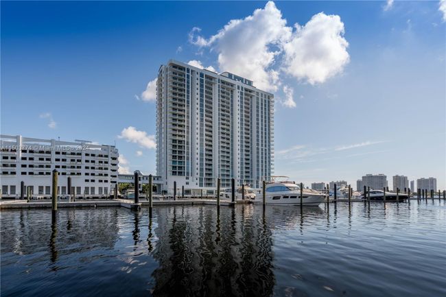 909 - 17301 Biscayne Blvd, Condo with 3 bedrooms, 3 bathrooms and null parking in North Miami Beach FL | Image 60