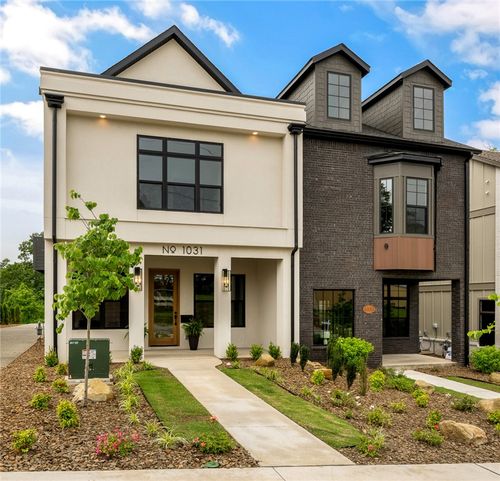 1031 Nw A St, Bentonville, AR, 72712-4746 | Card Image