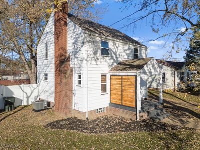 1123 29th Street Ne, House other with 3 bedrooms, 2 bathrooms and null parking in Canton OH | Image 3