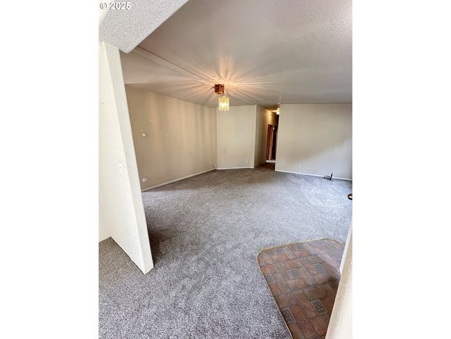 34112 Ophir Rd, House other with 3 bedrooms, 2 bathrooms and 2 parking in Gold Beach OR | Image 8