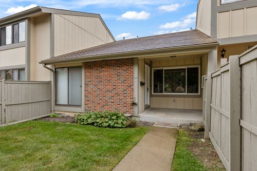 663-663 Acadia Bay, Roselle, IL, 60172 | Card Image