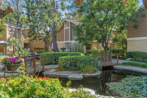 223 Pineview, Irvine, CA, 92620-1925 | Card Image