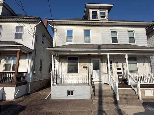 1627 Riegel St, HELLERTOWN, PA, 18055-1135 | Card Image