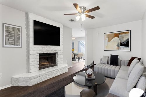 apt-132-1740 Timber Ridge Rd, Austin, TX, 78741-5573 | Card Image