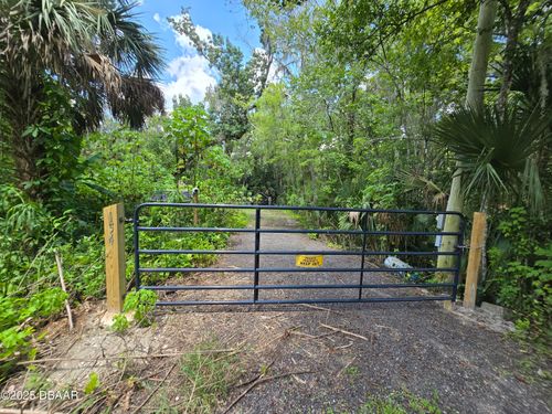 154 Nova Dr, Sanford, FL, 32771-8974 | Card Image