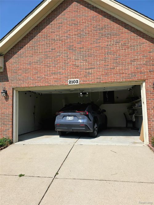 2103 Enterprise Dr, Troy, MI, 48083-1859 | Card Image