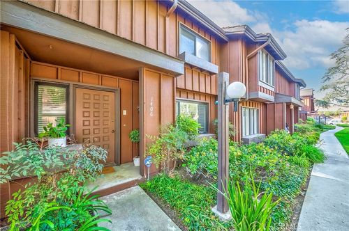 1406 Dalmatia Dr, San Pedro, CA, 90732-1376 | Card Image