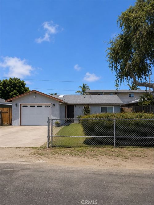 2285 La Verne St, Oceano, CA, 93445-9233 | Card Image