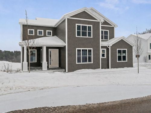 29 Barnes Ave, Colchester, VT, 05446-3101 | Card Image