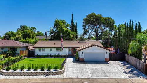 4404 Rollingrock Way, Carmichael, CA, 95608 | Card Image