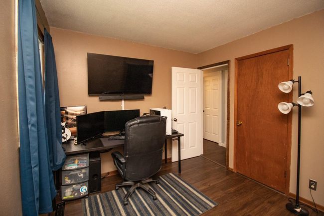 2nd bedroom on upper level | Image 14
