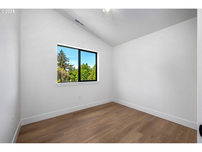 Bedroom-# 3 | Image 30