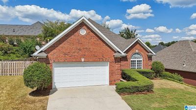 6391 Misty Ridge Drive, House other with 3 bedrooms, 2 bathrooms and null parking in TRUSSVILLE AL | Image 2