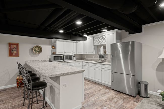 49969 Walter, Condo with 2 bedrooms, 4 bathrooms and null parking in Shelby Township MI | Image 24