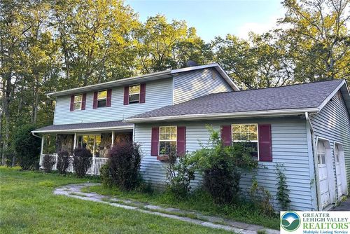 108 Gabriel Dr, East Stroudsburg, PA, 18301-7735 | Card Image