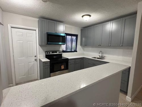 3-322 Sw 2nd St, Pompano Beach, FL, 33060-4783 | Card Image