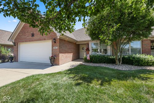 4821 Harrisburg Ct, New Palestine, IN, 46163-8547 | Card Image