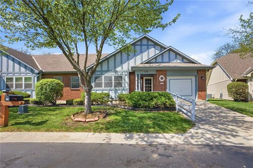 629 N Somerset Terrace, Olathe, KS, 66062 | Card Image