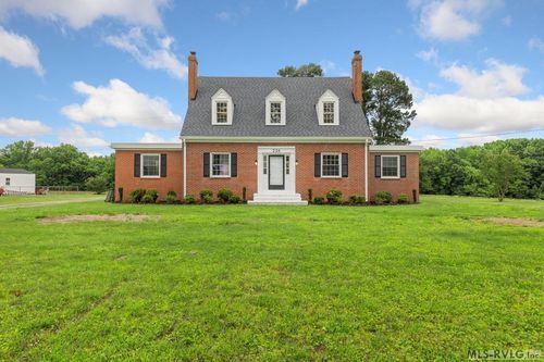 226 Purdy Rd, Emporia, VA, 23847-2752 | Card Image