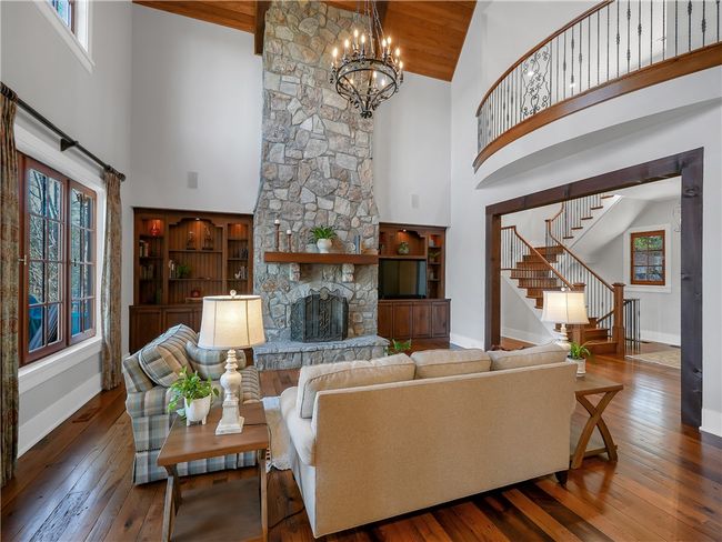 213 Jocassee Point Rd, House other with 6 bedrooms, 7 bathrooms and null parking in Salem SC | Image 6