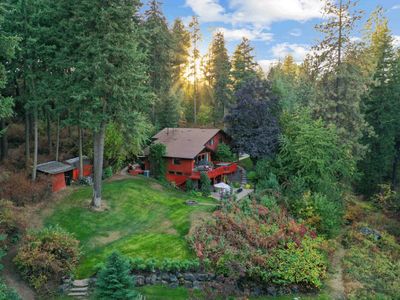 19120 N Dunn Rd, Home with 5 bedrooms, 4 bathrooms and null parking in Colbert WA | Image 1